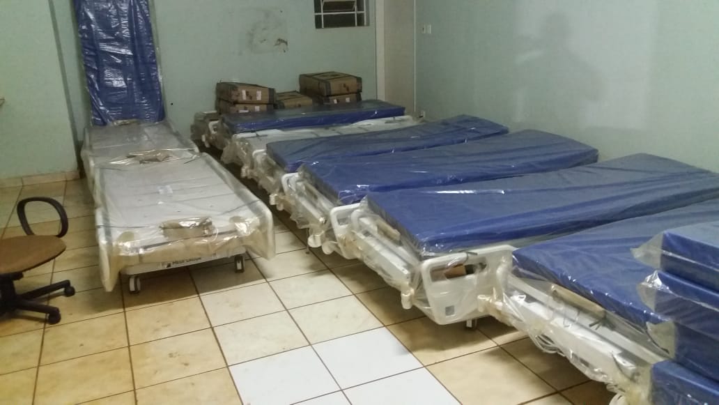 A partir da chegada dos respiradores em Igarapava, o Município iniciou a compra de equipamentos complementares para funcionamento das UTIs